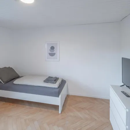 Work&sleep - Moderne Mit Einzelbetten, Tv, Wlan, Bettwaesche Und Handtuecher *