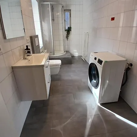 Work&sleep - Moderne Mit Einzelbetten, Tv, Wlan, Bettwaesche Und Handtuecher * Oberndorf am Neckar